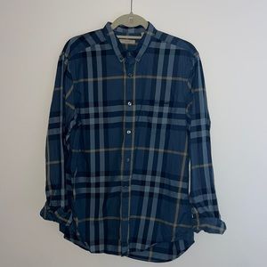 Burberry men’s large like new